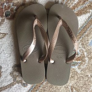Havaianas rose gold